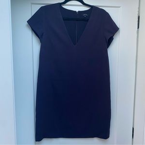 Aritzia Babaton Short Sleeve V Neck Mini Dress, Size 10 🎀